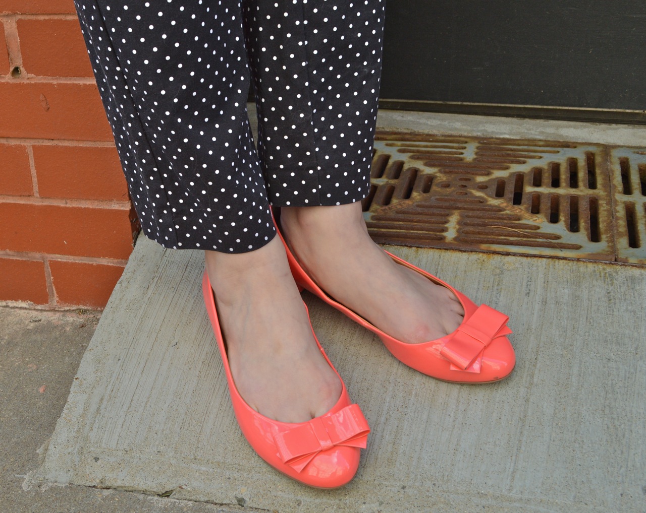 Coral Bow Flats
