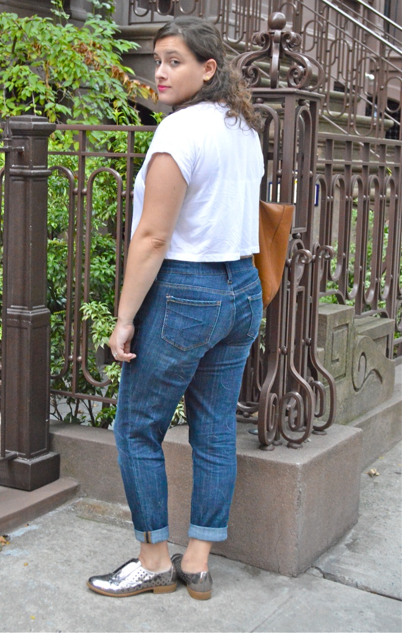 How to style cuffed jeans
