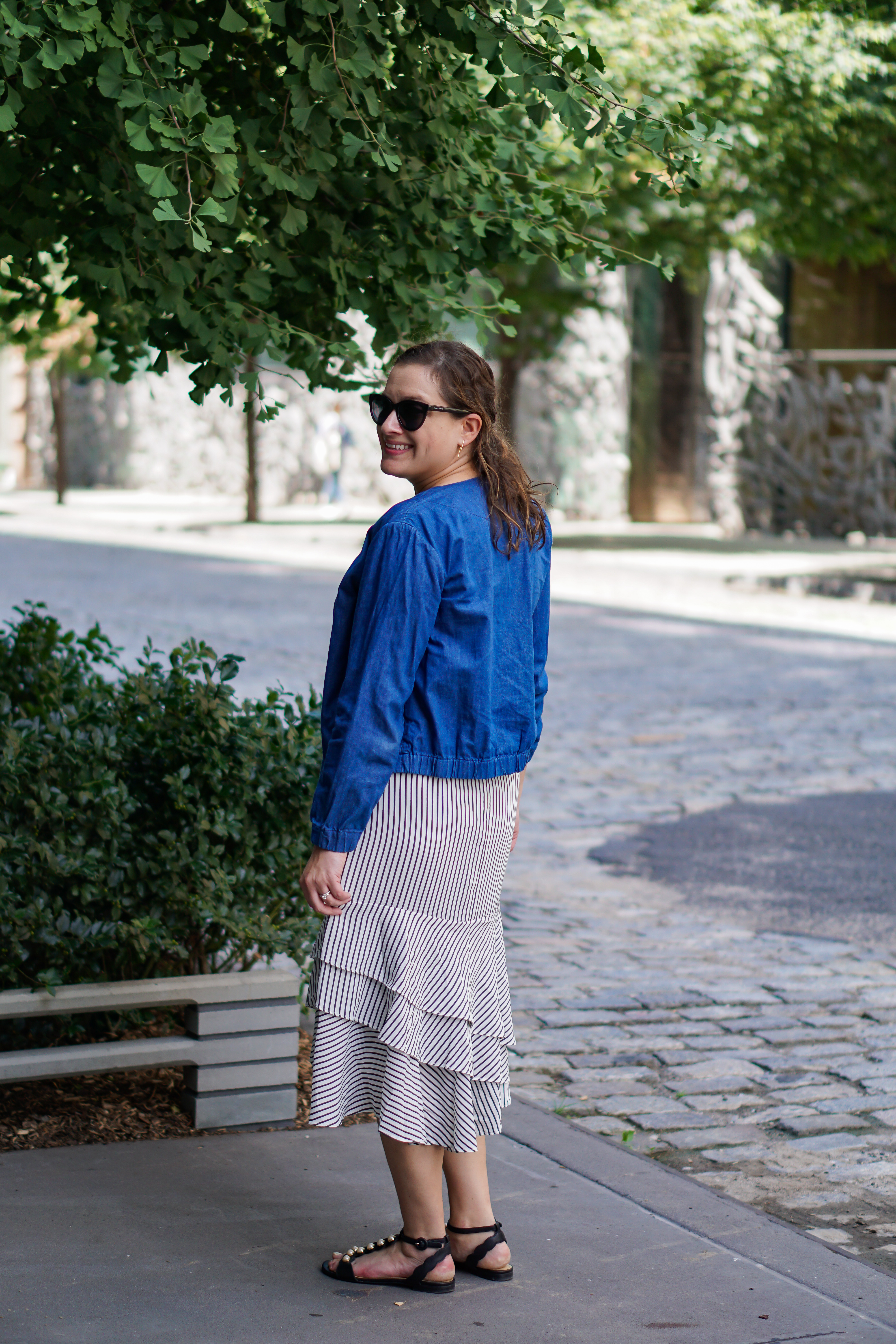 How to style a skirt
