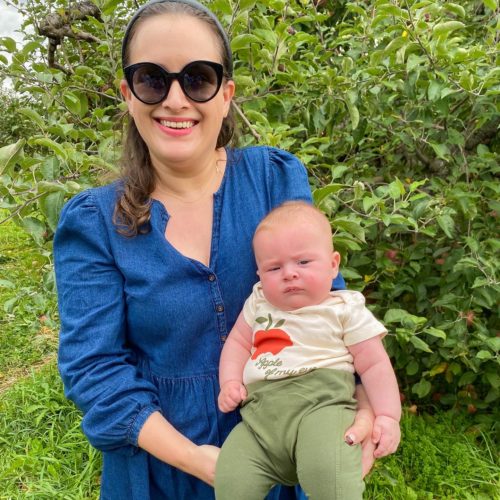 What to wear apple picking with a baby
