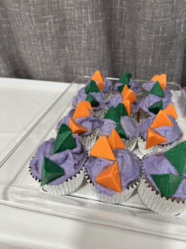 Dinosaur cupcakes